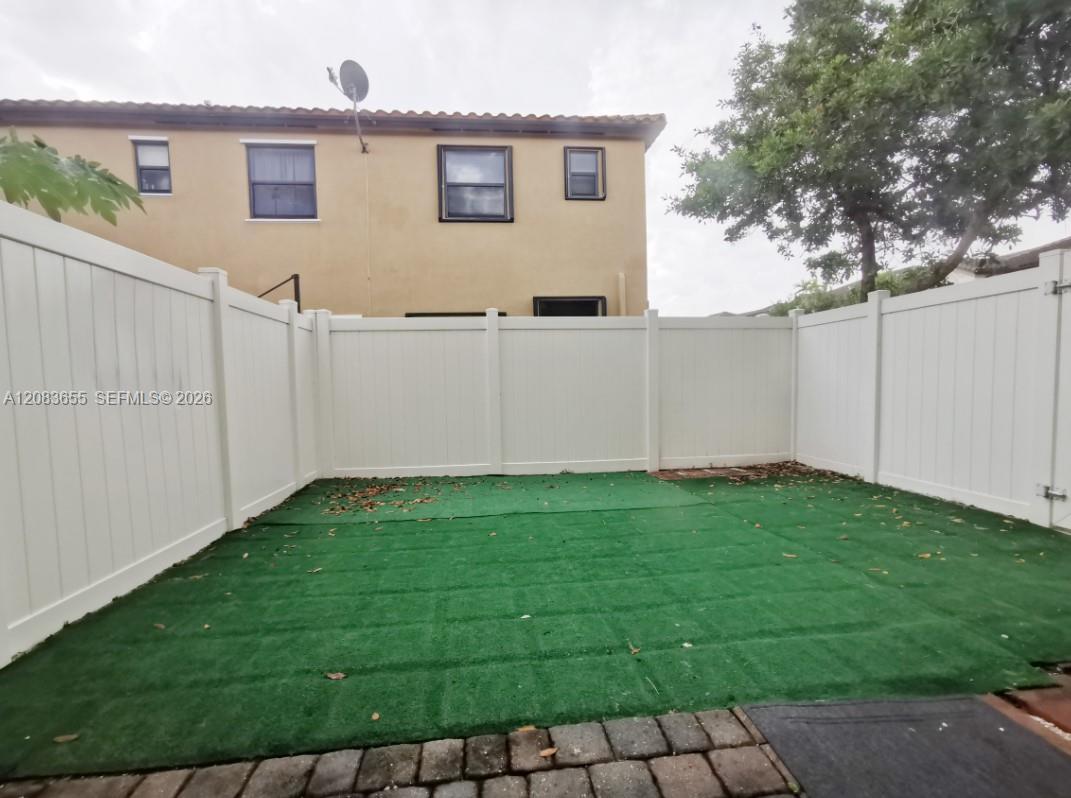 9398 W 32nd Ln # 9398, Hialeah FL 33018 photo 5