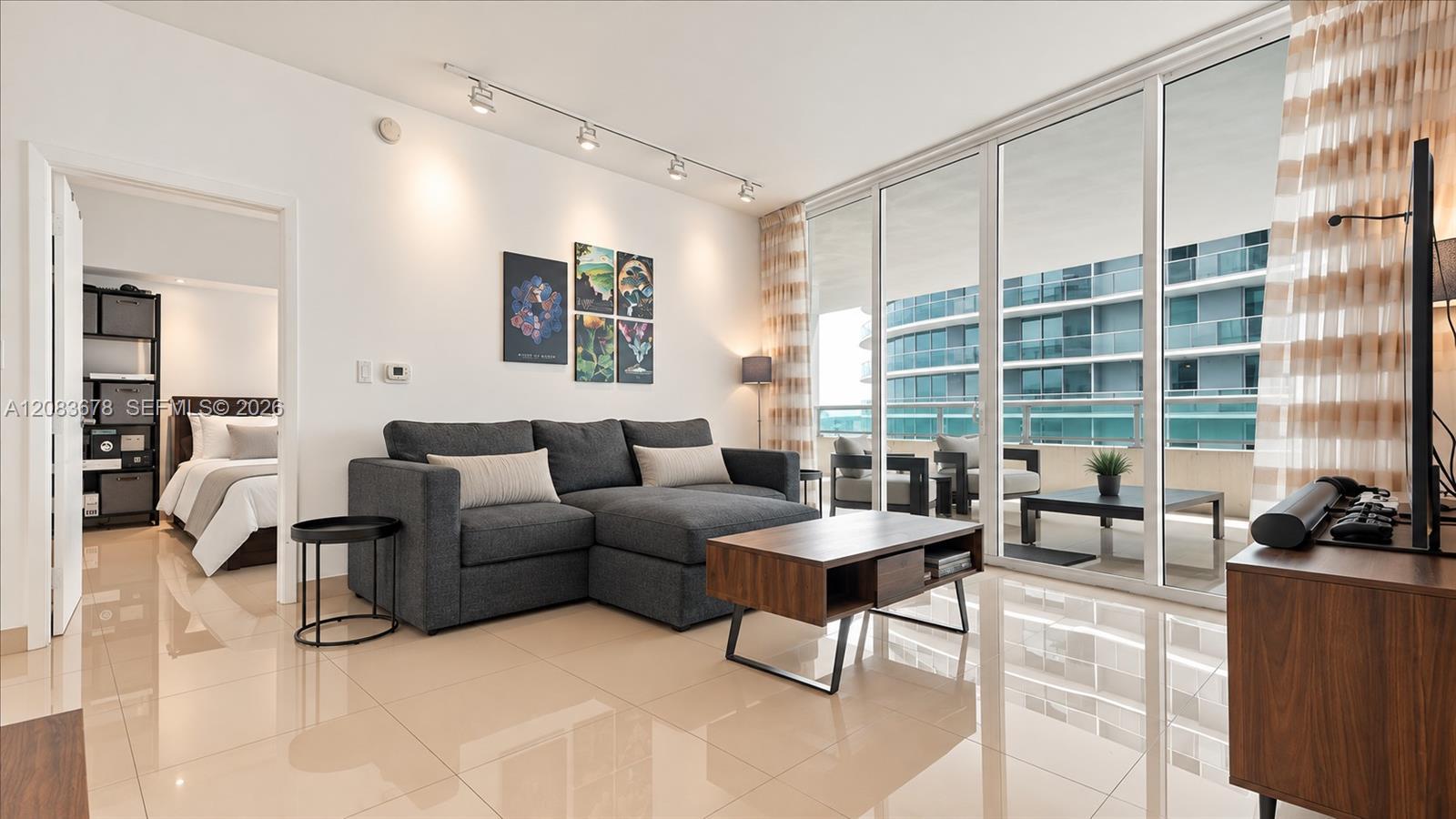1800 N Bayshore Dr # 612, Miami FL 33132 photo 3