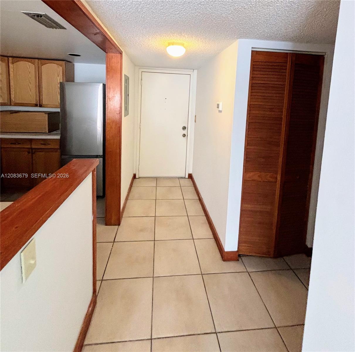 20860 San Simeon Way # 6, Miami FL 33179 photo 3