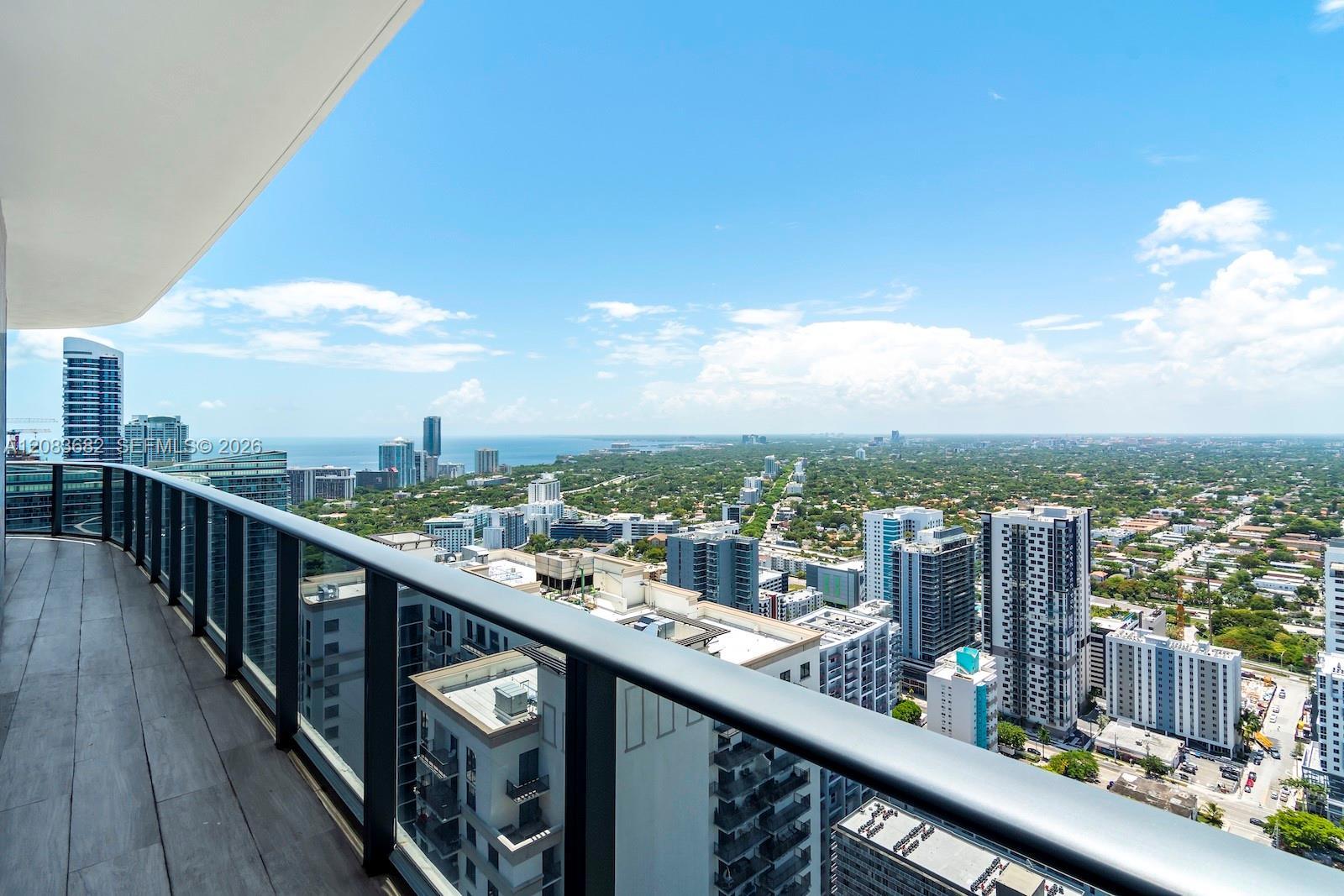55 SW 9th St # 4206, Miami FL 33130 photo 4