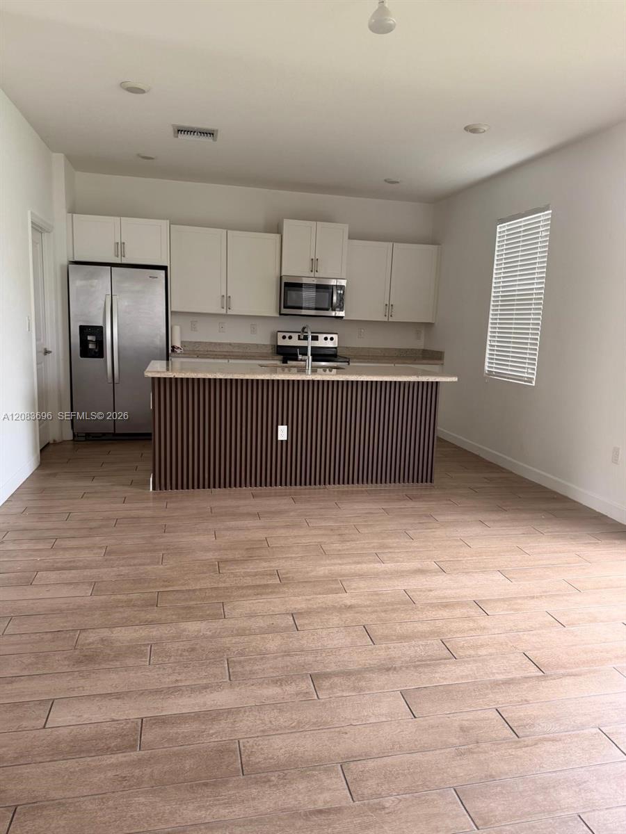 13219 SW 270th Ter, Homestead FL 33032 photo 4