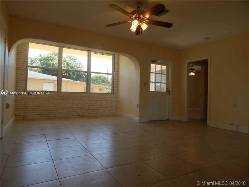 1926 RODMAN # 2, Hollywood FL 33020