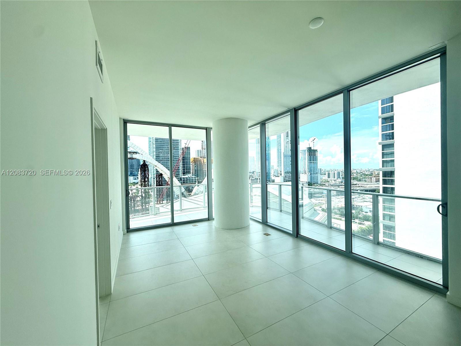 1400 Biscayne Blvd # 1602, Miami FL 33132 photo 3
