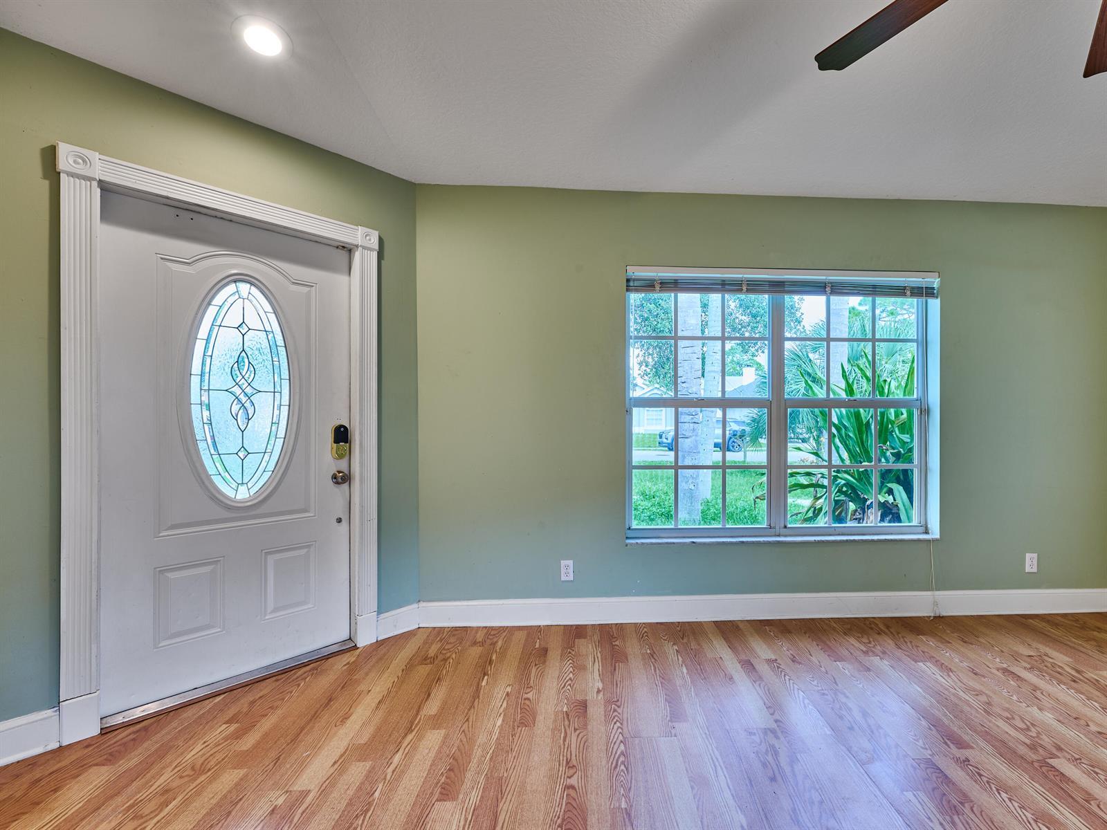 6022 LAUDERDALE Street, Jupiter FL 33458 photo 3