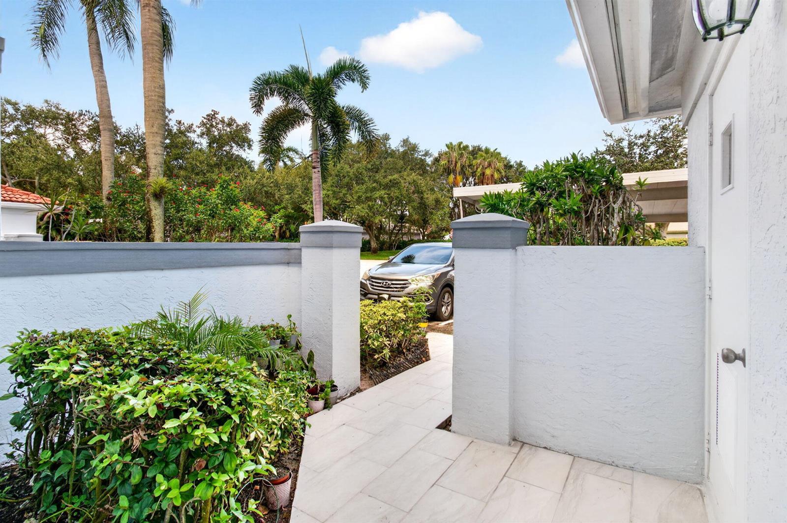 7881 Whispering Palms Drive # 101, Boynton Beach FL 33437 photo 2