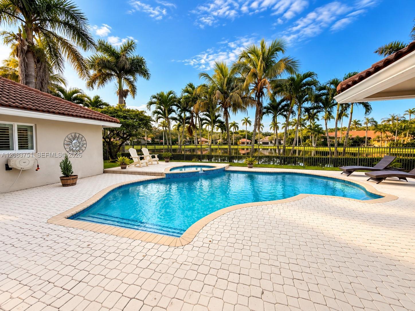 1165 Manor Ct, Weston FL 33326 photo 2