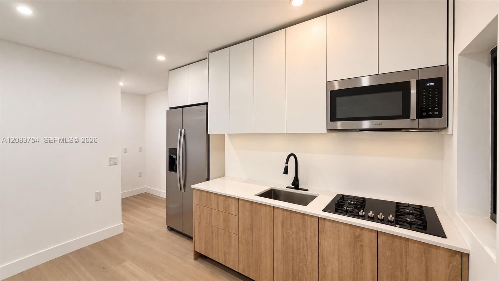 3090 NW 33rd St # 1, Miami FL 33142