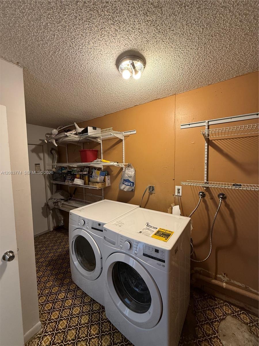 Lauderhill, FL 33313 photo 2