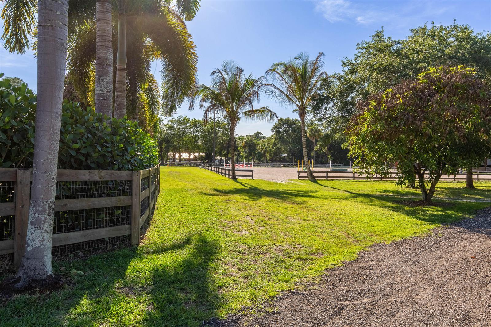 851 Hyde Park Road, FL 33470 photo 2