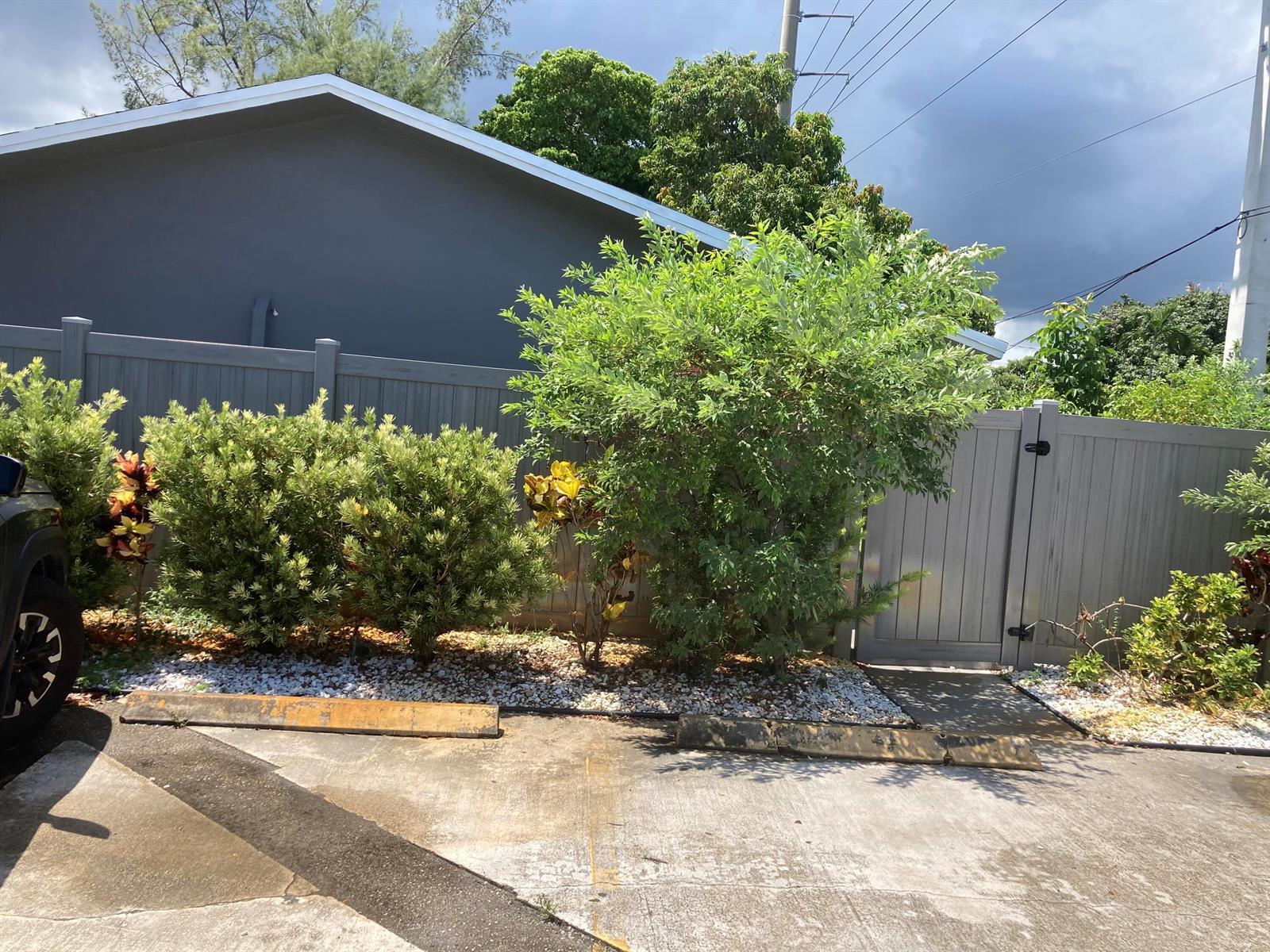 1175 NE 6TH Avenue NE # 2, Fort Lauderdale FL 33304