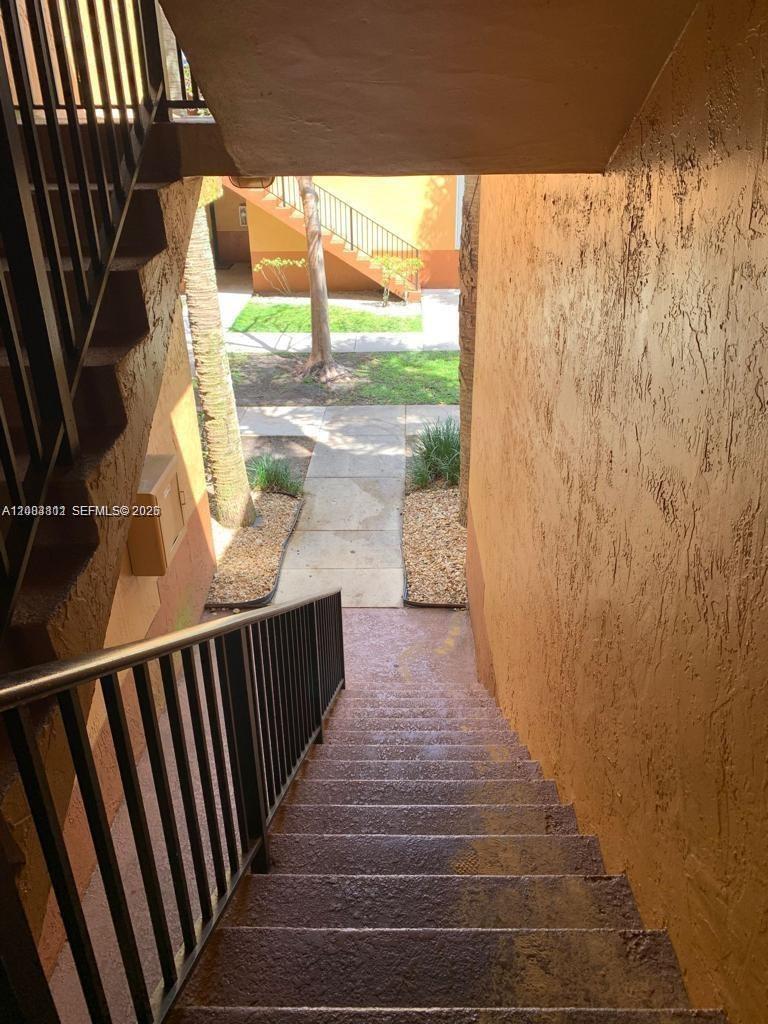 10765 Cleary Blvd # 203, Plantation FL 33324 photo 4
