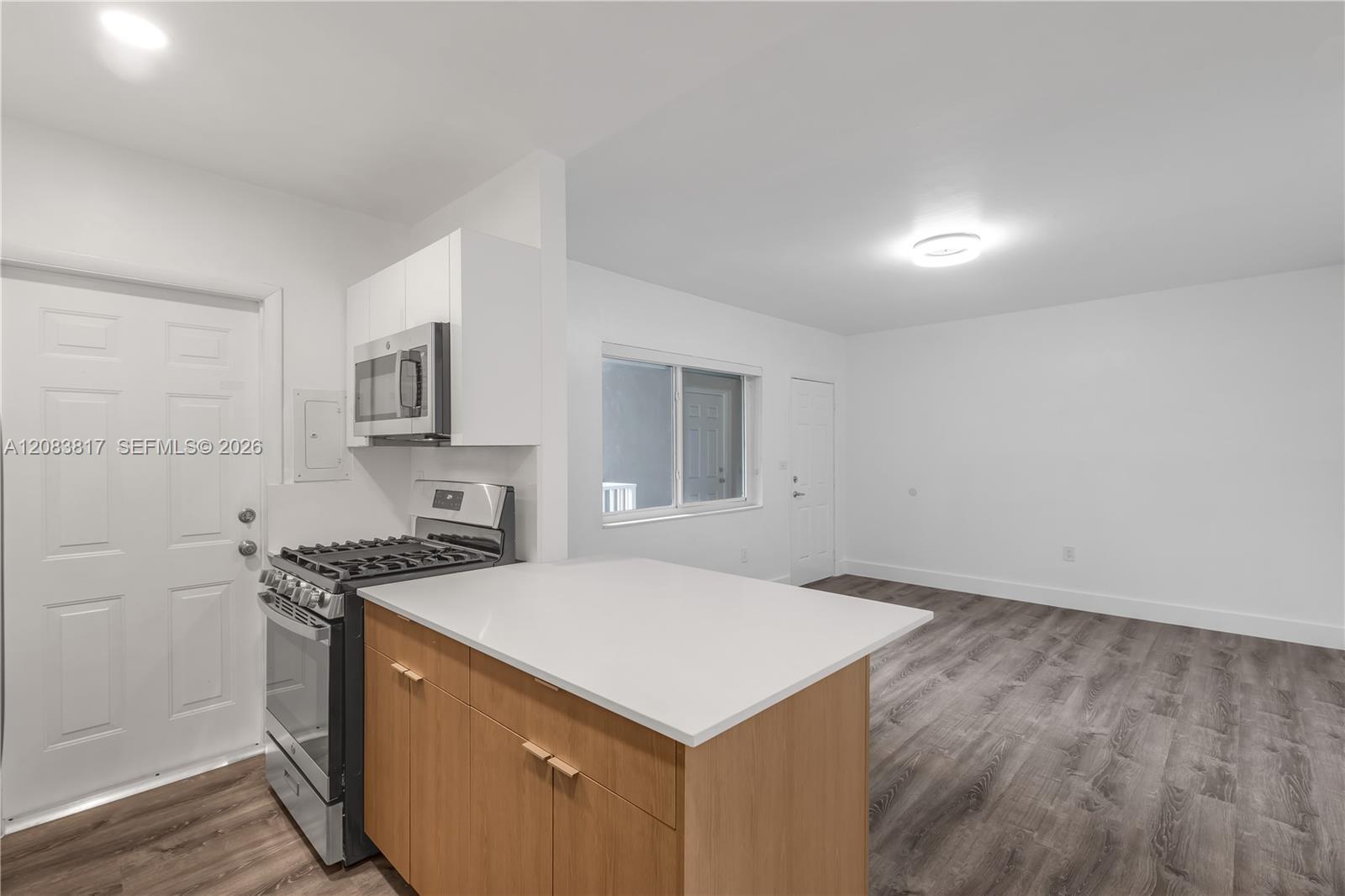 2300 SW 3rd Ave # 12A, Miami FL 33129 photo 3