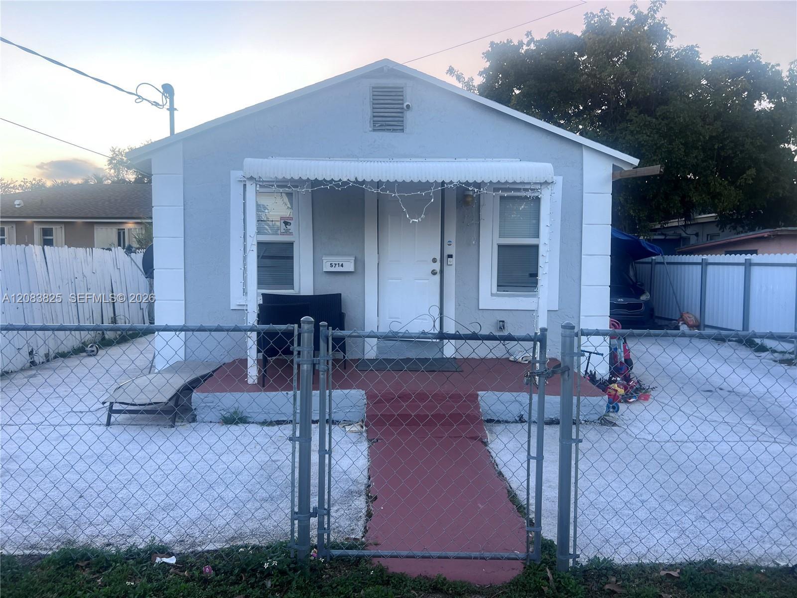 5714 NW 21th ave., Miami FL 33142
