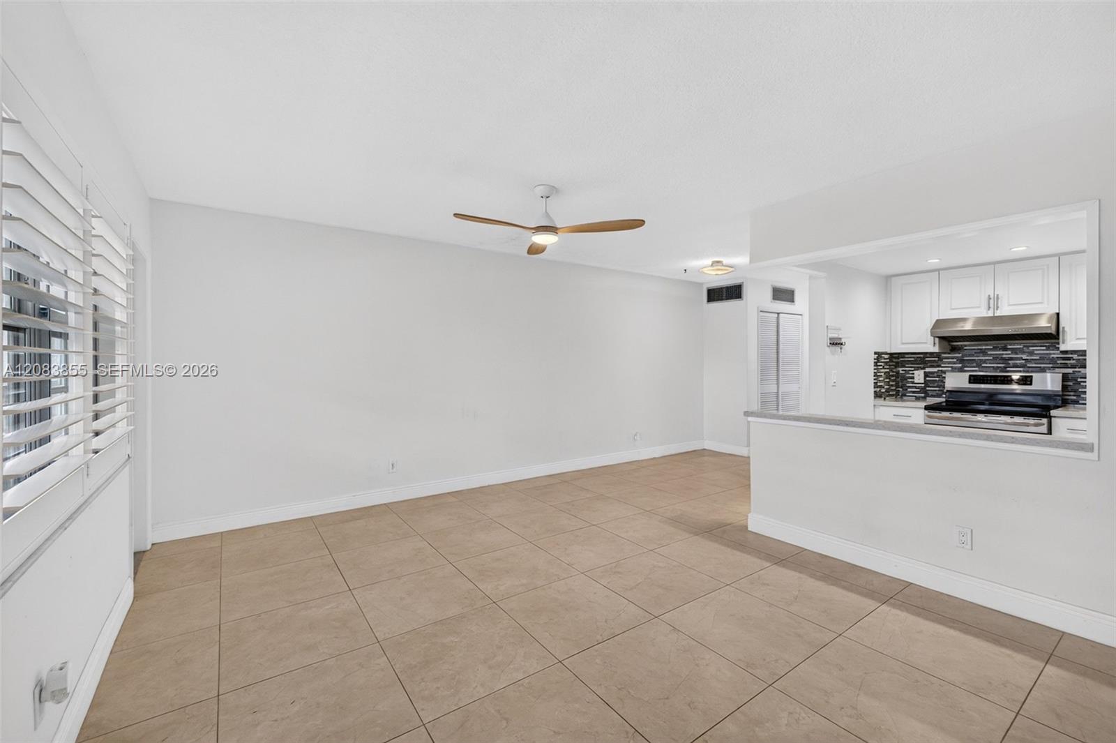 5203 NE 24th Ter # B211, Fort Lauderdale FL 33308 photo 4