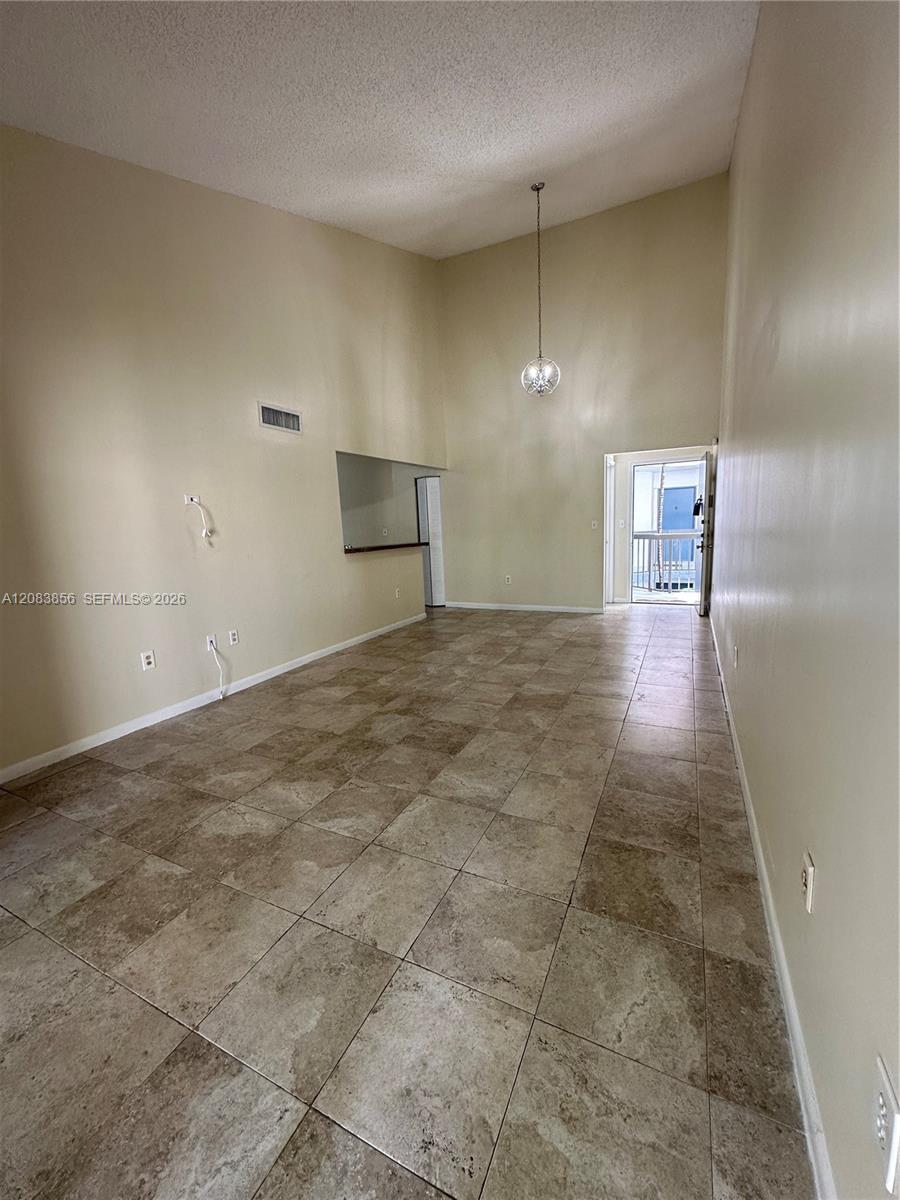 9435 Fontainebleau Blvd # 206, Miami FL 33172 photo 3
