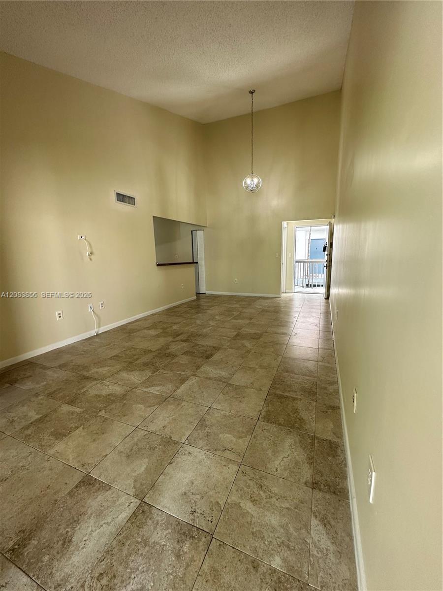 9435 Fontainebleau Blvd # 206, Miami FL 33172 photo 4