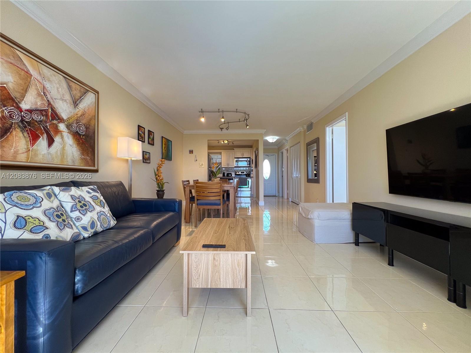 8900 Washington Blvd # 401A, Pembroke Pines FL 33025 photo 4