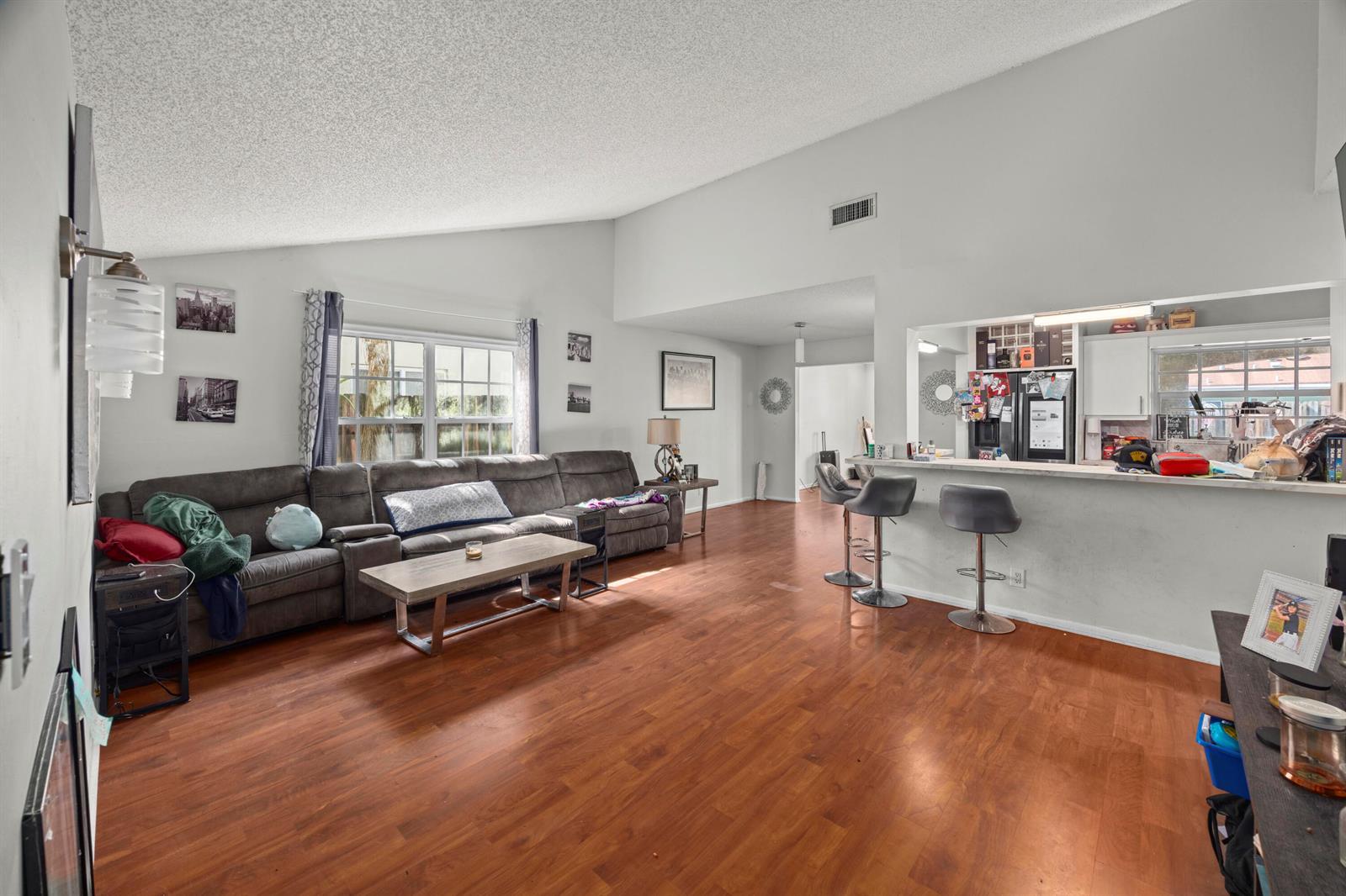10975 NW 27th Place, Sunrise FL 33322 photo 2