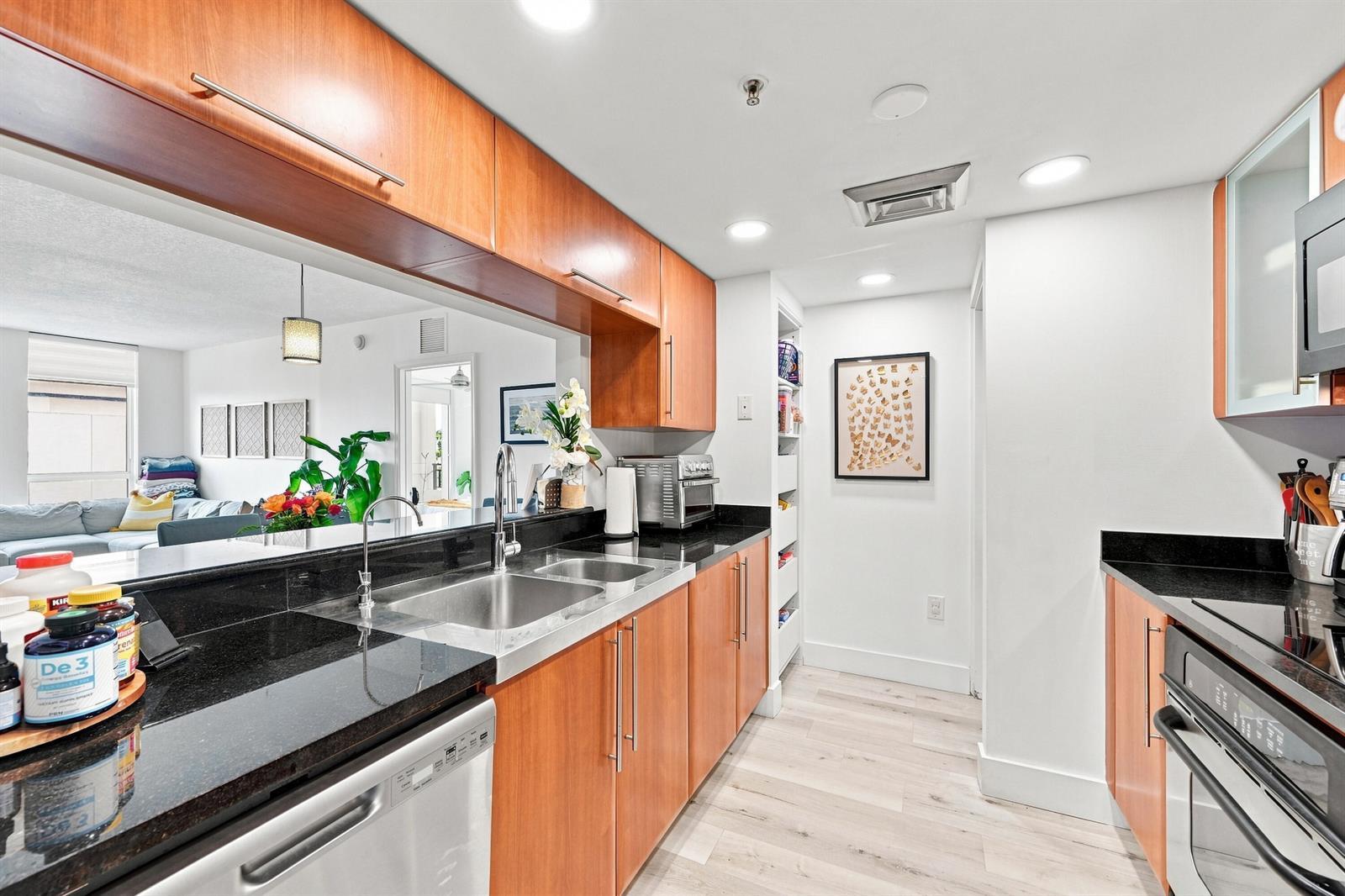 610 W Las Olas Boulevard # 416N, Fort Lauderdale FL 33312 photo 4