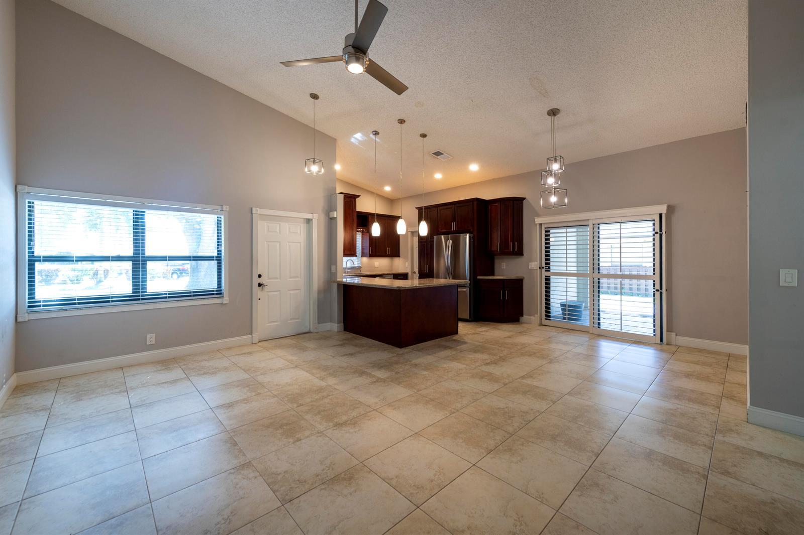 325 NW 65TH Terrace # 325, Plantation FL 33317 photo 2