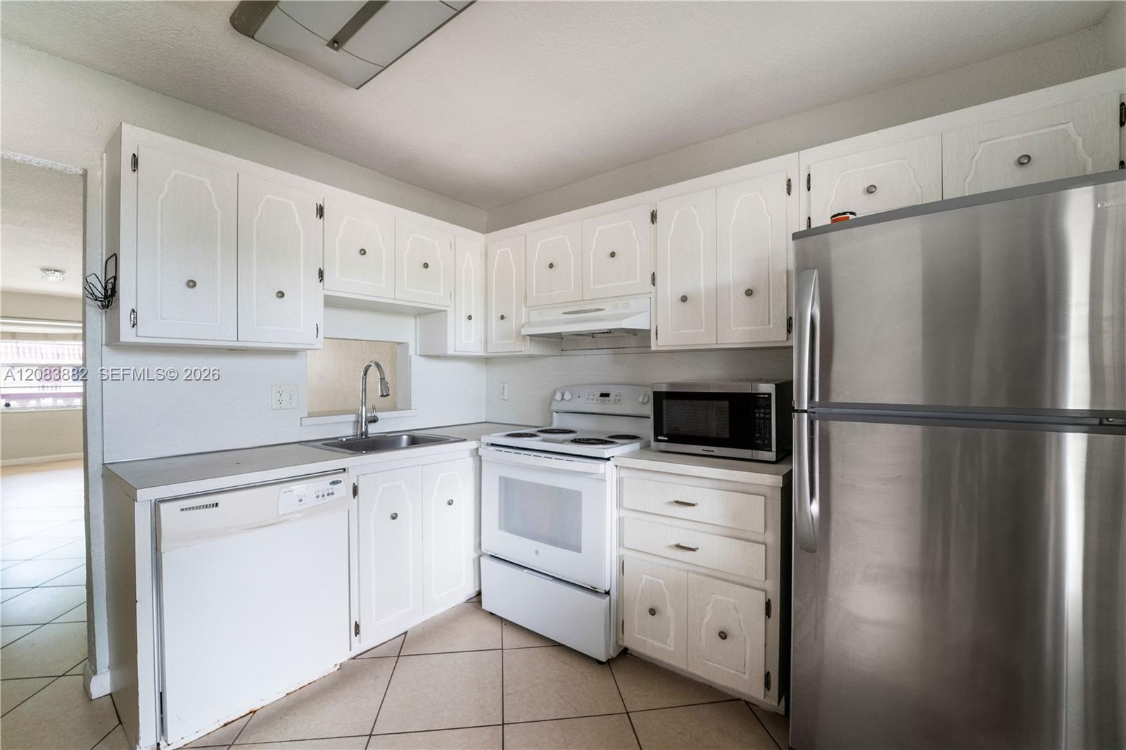 3777 NW 78th Ave # 3F, Davie FL 33024 photo 2