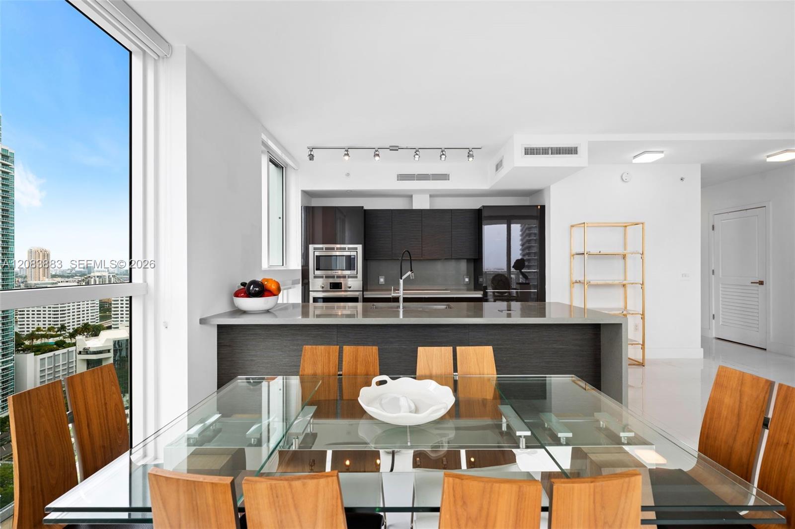1080 Brickell Ave # 2509, Miami FL 33131 photo 4