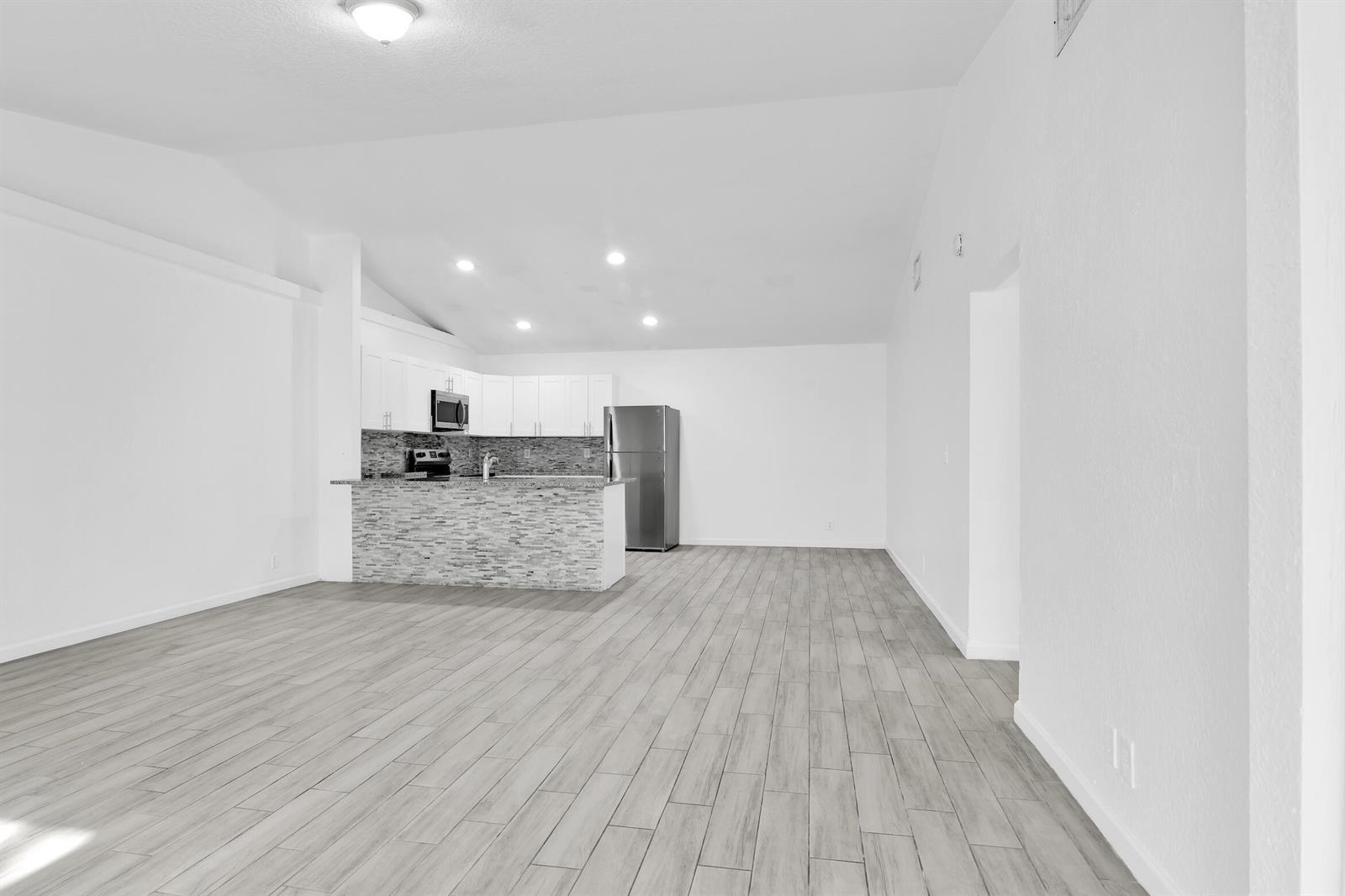 13978 Folkestone Circle, Wellington FL 33414 photo 5