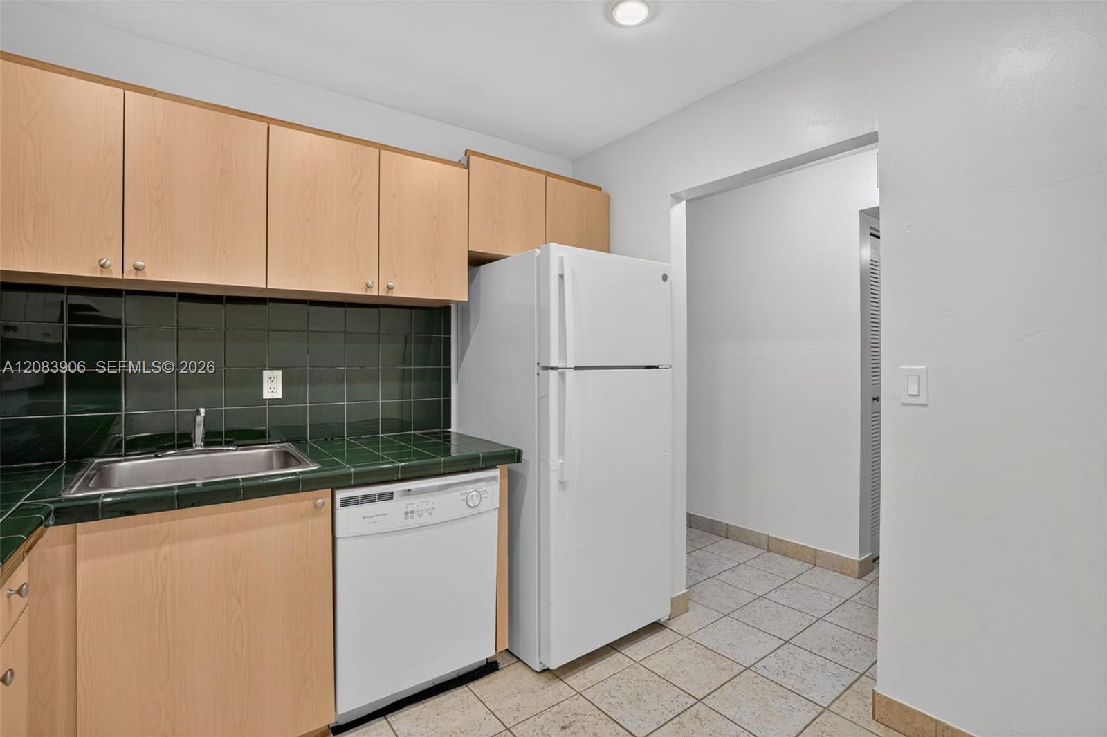 7740 Camino Real # 306, Miami FL 33143 photo 4