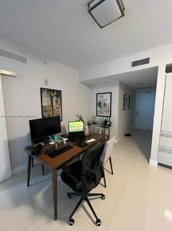 1010 Brickell Ave # 2308, Miami FL 33131 photo 4