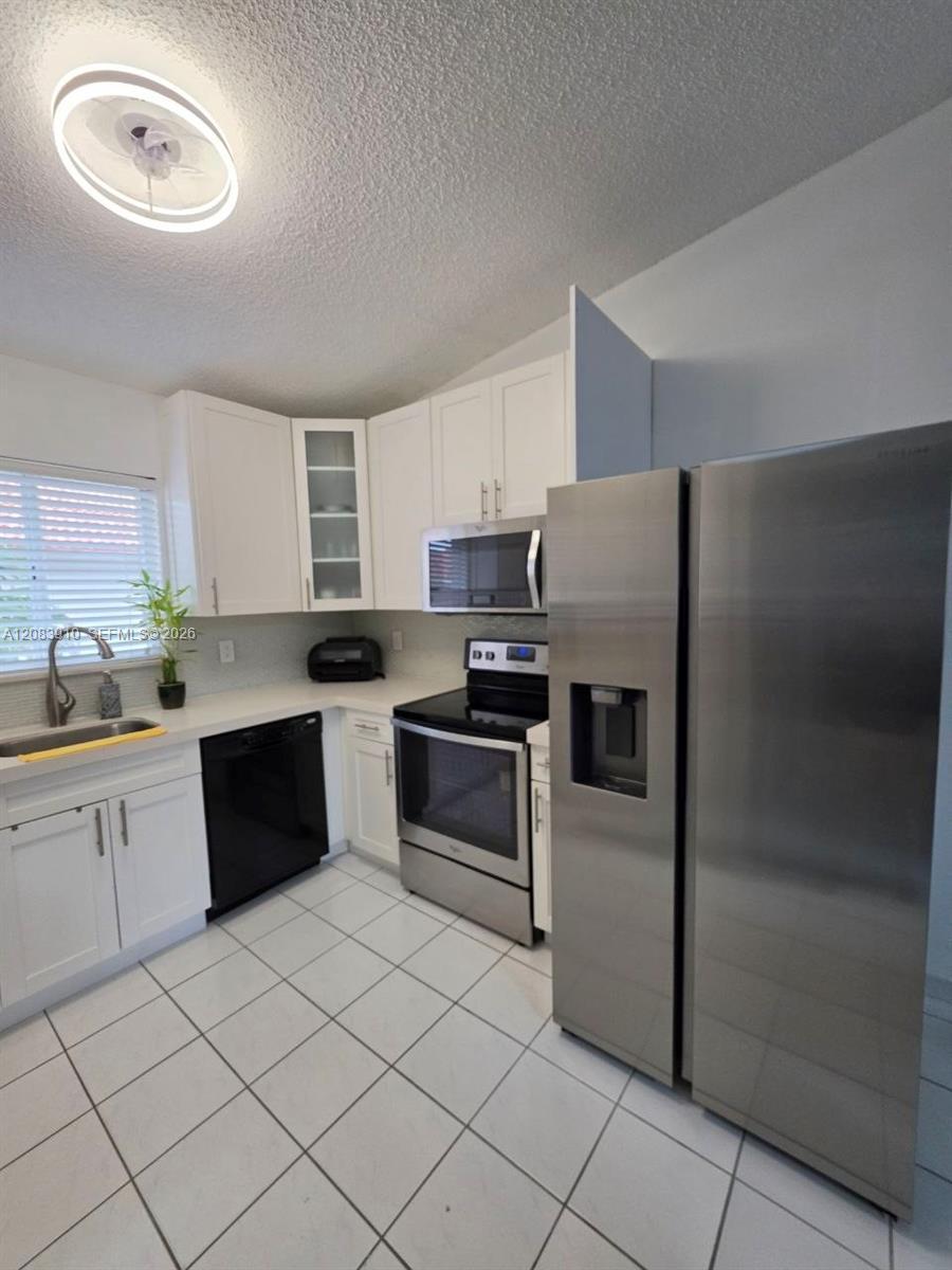 10101 W Okeechobee Rd # 202, Hialeah Gardens FL 33016 photo 5