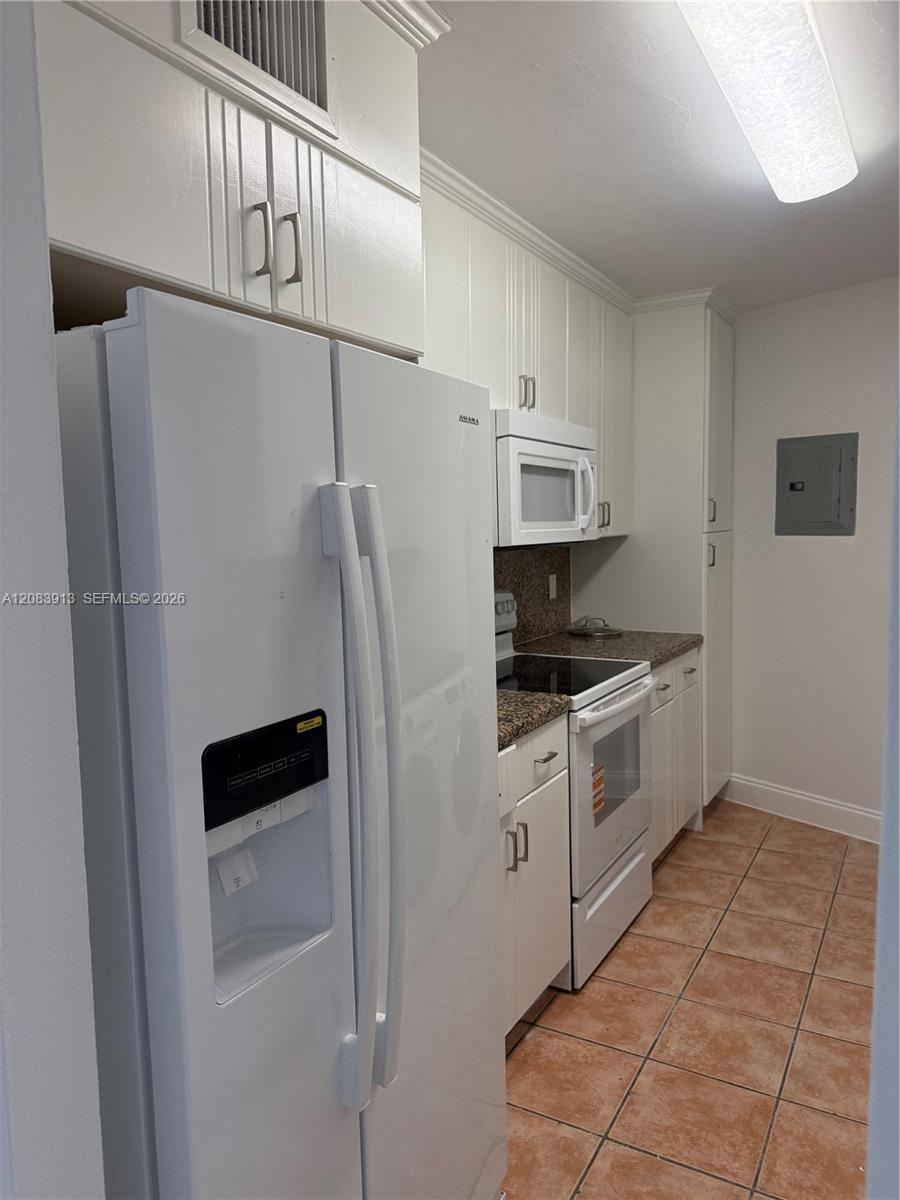 1881 Washington Ave # 5B, Miami Beach FL 33139 photo 4