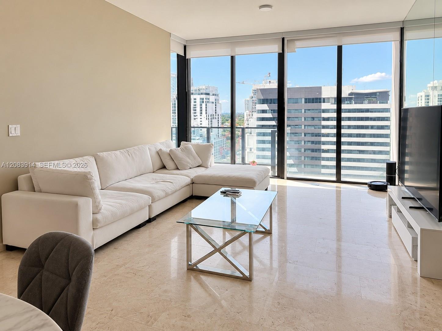 88 SW 7th St # 1808, Miami FL 33130 photo 4