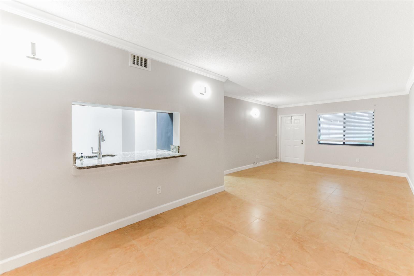 6053 10th Avenue N # 140, FL 33463 photo 5