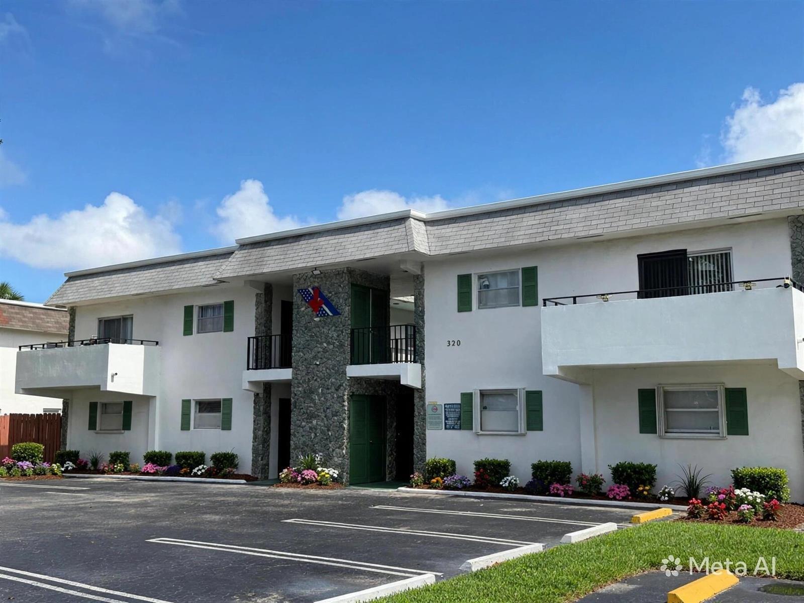 320 SW 1ST Street # 2, Pompano Beach FL 33060
