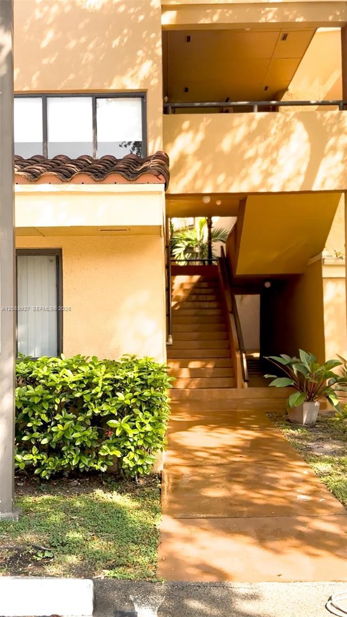 15545 N Miami Lakeway N # 303, Miami Lakes FL 33014
