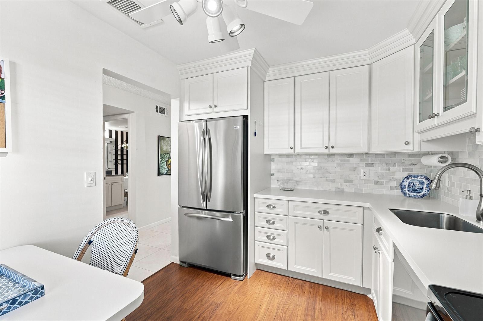 9293 VISTA DEL LAGO # G, Boca Raton FL 33428 photo 4