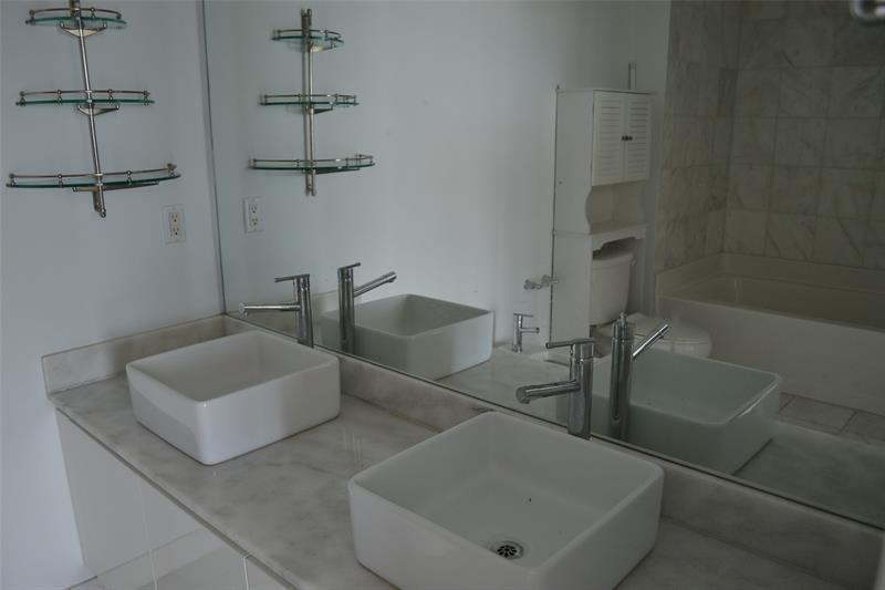 601 NE 36TH Street # 2806, Miami FL 33137 photo 5