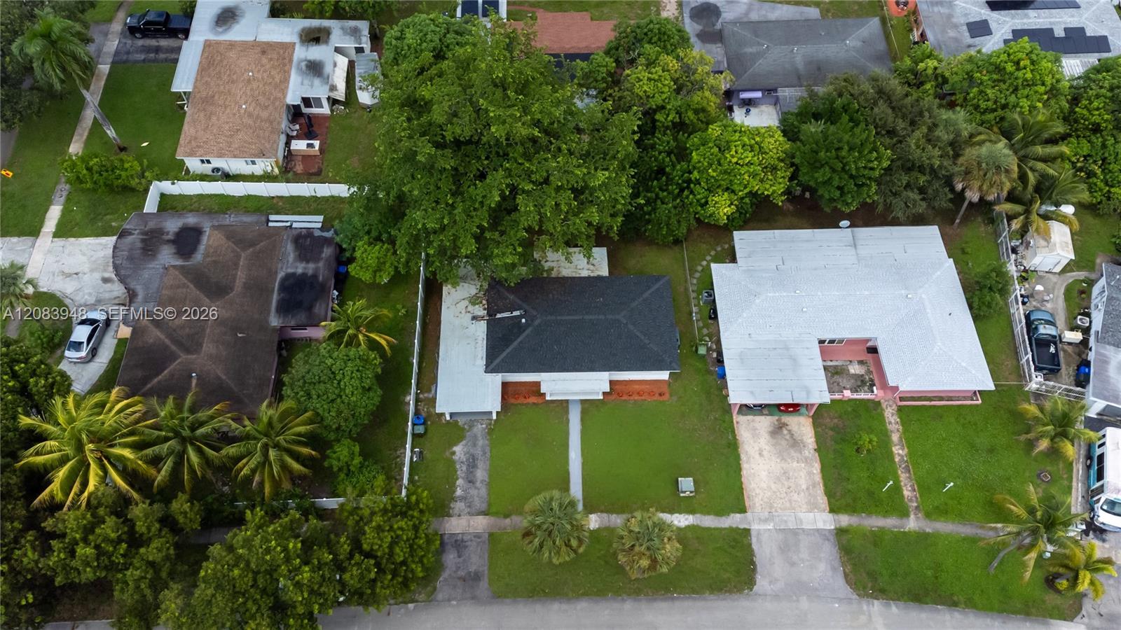 810 Wyoming Ave, Fort Lauderdale FL 33312 photo 4