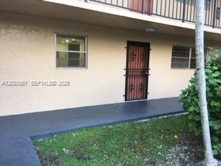 13701 Kendale Lakes Cir # B, Miami FL 33183 photo 3
