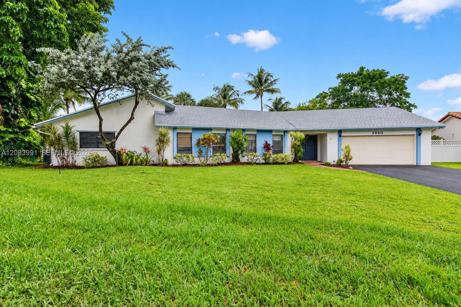 9880 SW 1st St, Plantation FL 33324 photo 3
