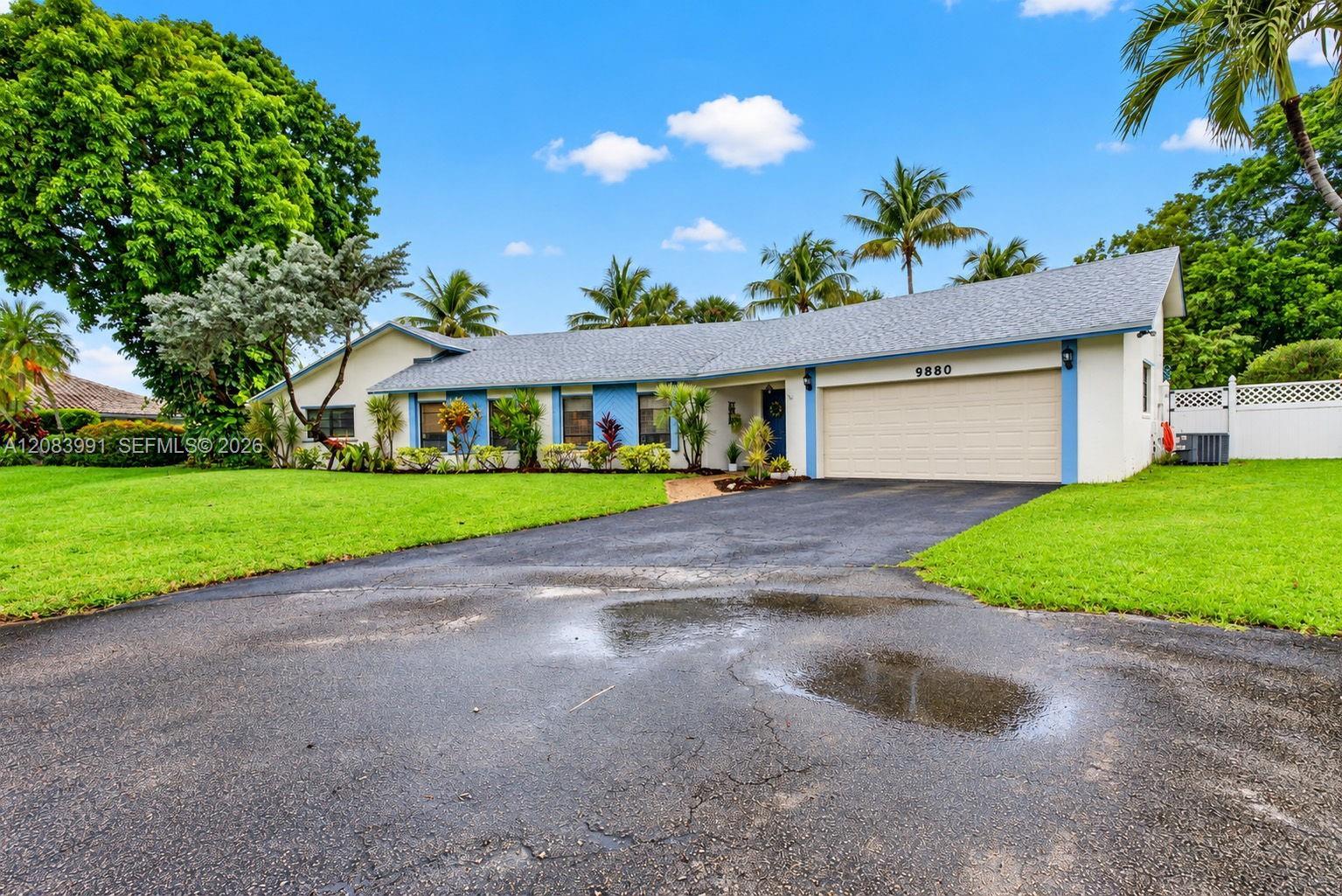 9880 SW 1st St, Plantation FL 33324 photo 4