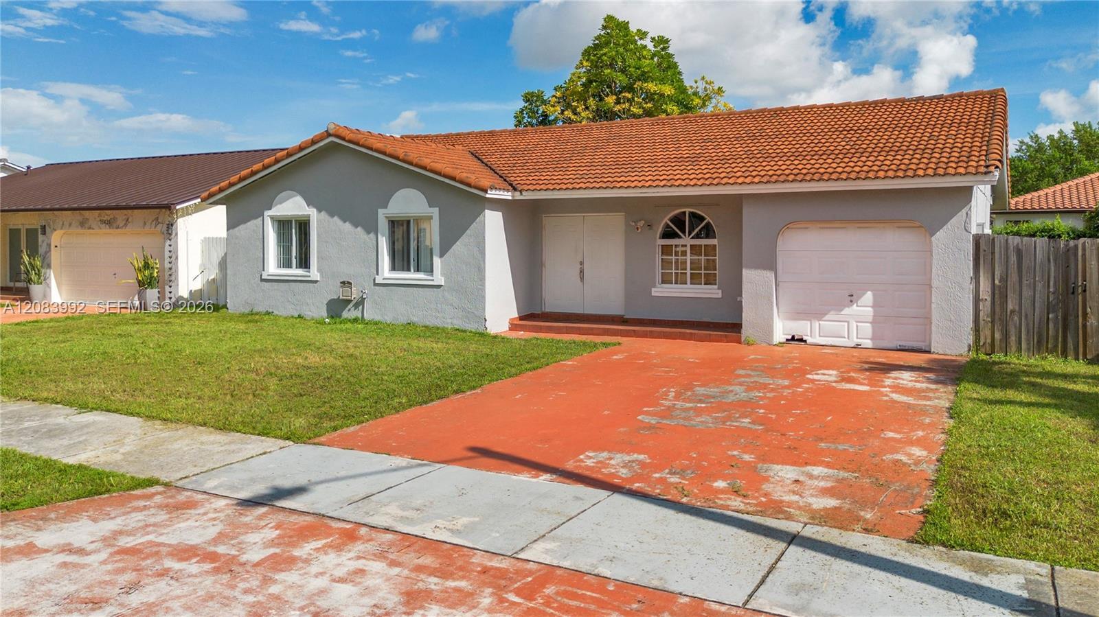 15421 SW 177th Ter, Miami FL 33187 photo 2