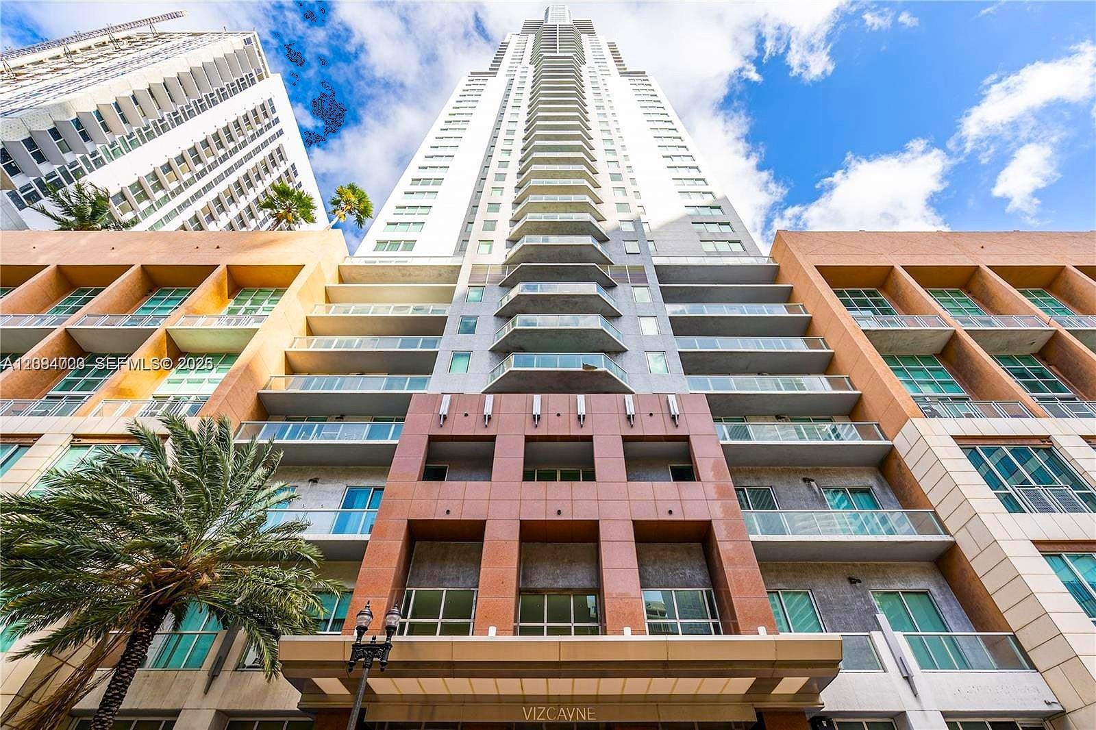 253 NE 2nd ST # 3008, Miami FL 33132 photo 2