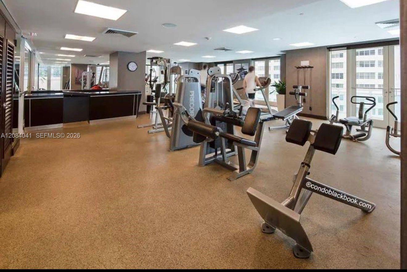 951 Brickell Ave # 1609, Miami FL 33131 photo 5