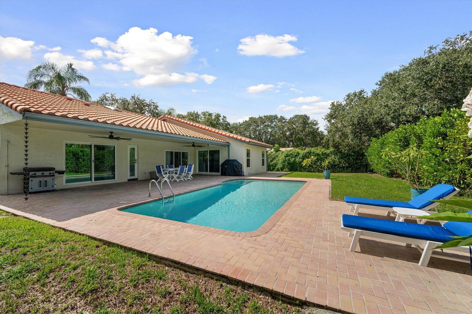 4850 NW 92nd Terrace, Coral Springs FL 33067 photo 3
