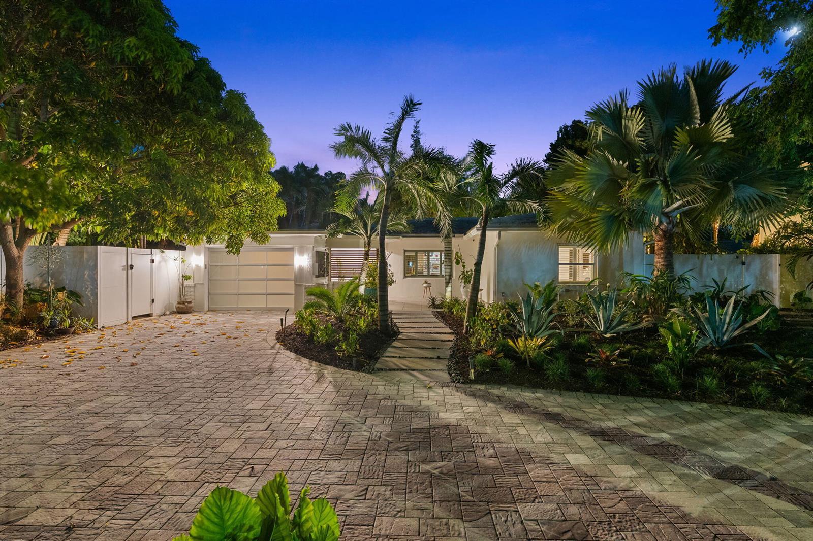 1500 MIDDLE RIVER Drive, Fort Lauderdale FL 33304 photo 2