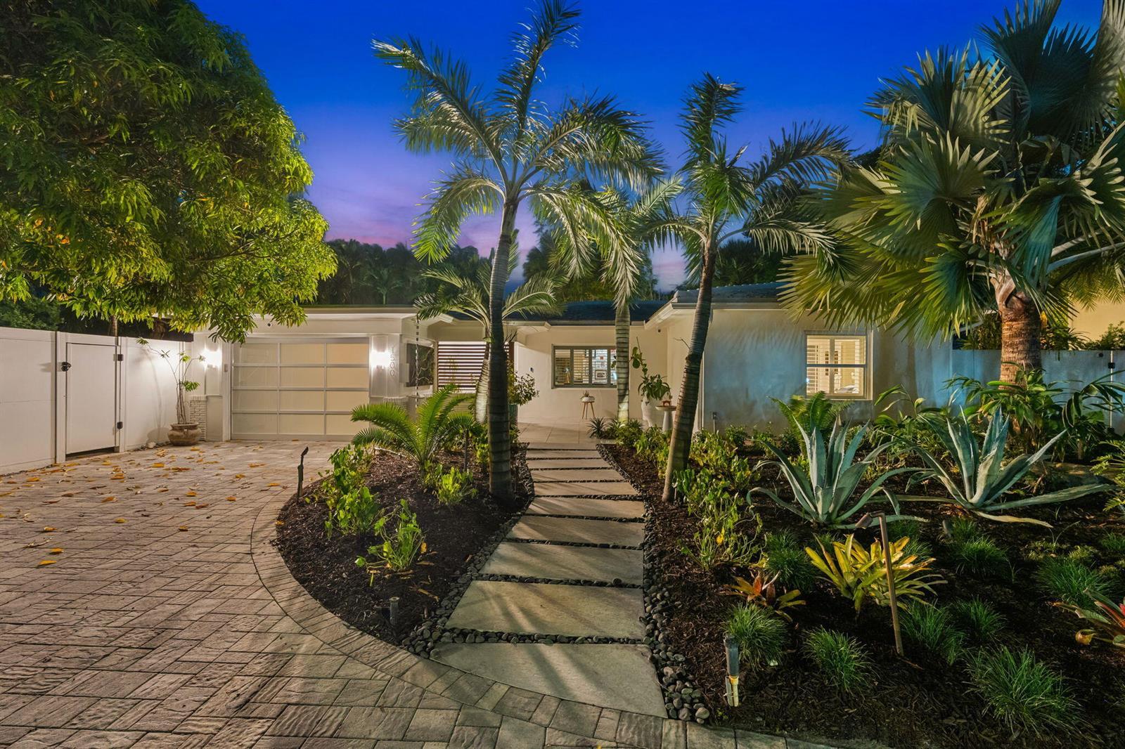 1500 MIDDLE RIVER Drive, Fort Lauderdale FL 33304 photo 3