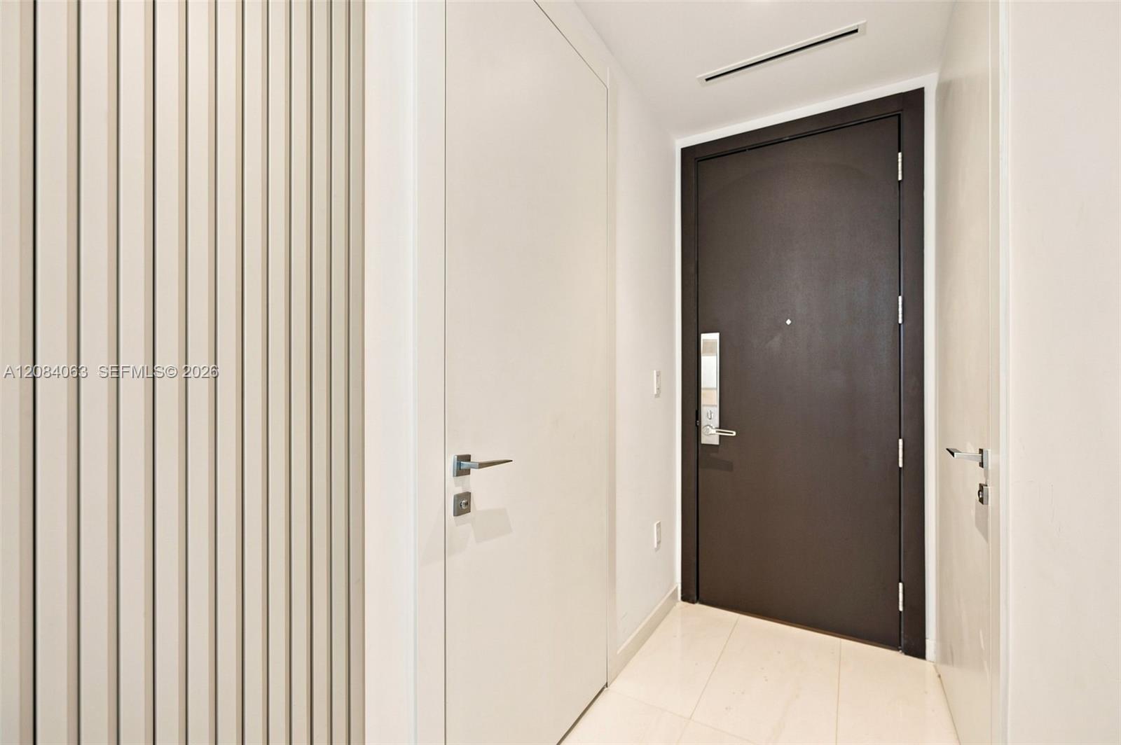 300 Biscayne Blvd Way # 3908, Miami FL 33131 photo 5
