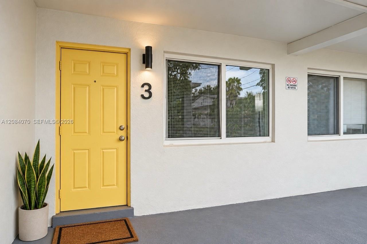 1210 NW 2nd St # 3, Fort Lauderdale FL 33311