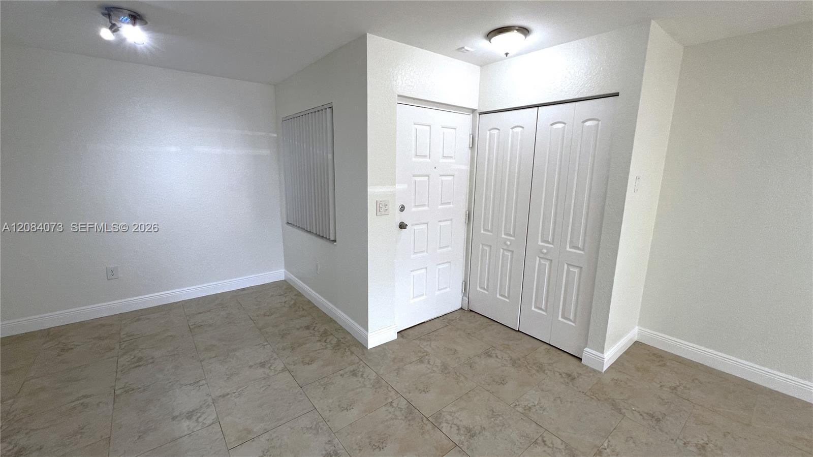 2841 N Oakland Forest Dr # 203, Oakland Park FL 33309 photo 3